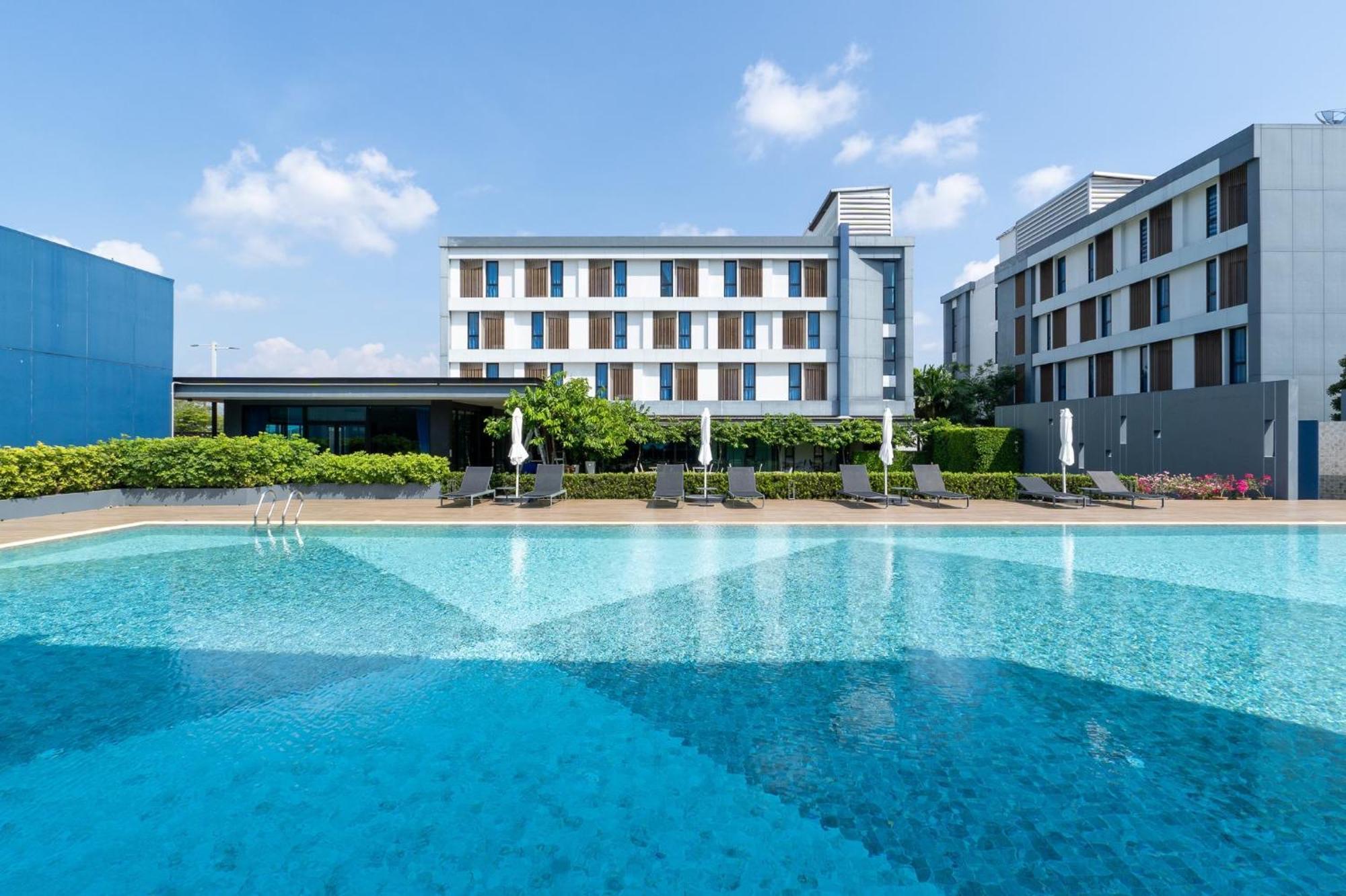 Blue Rabbit Hotel Chanthaburi Exterior photo